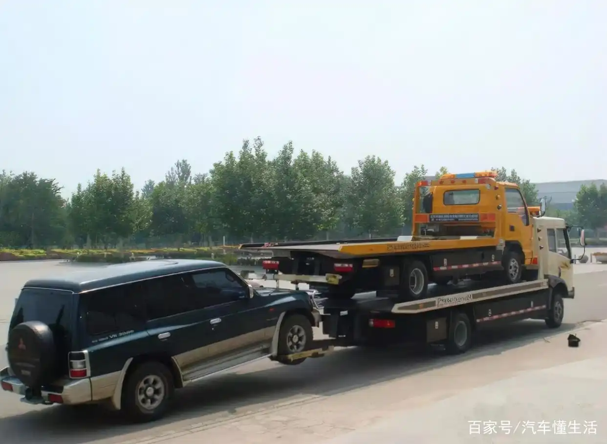 高速拖车联系方式_高速拖车打哪个电话_高速拖车怎么联系